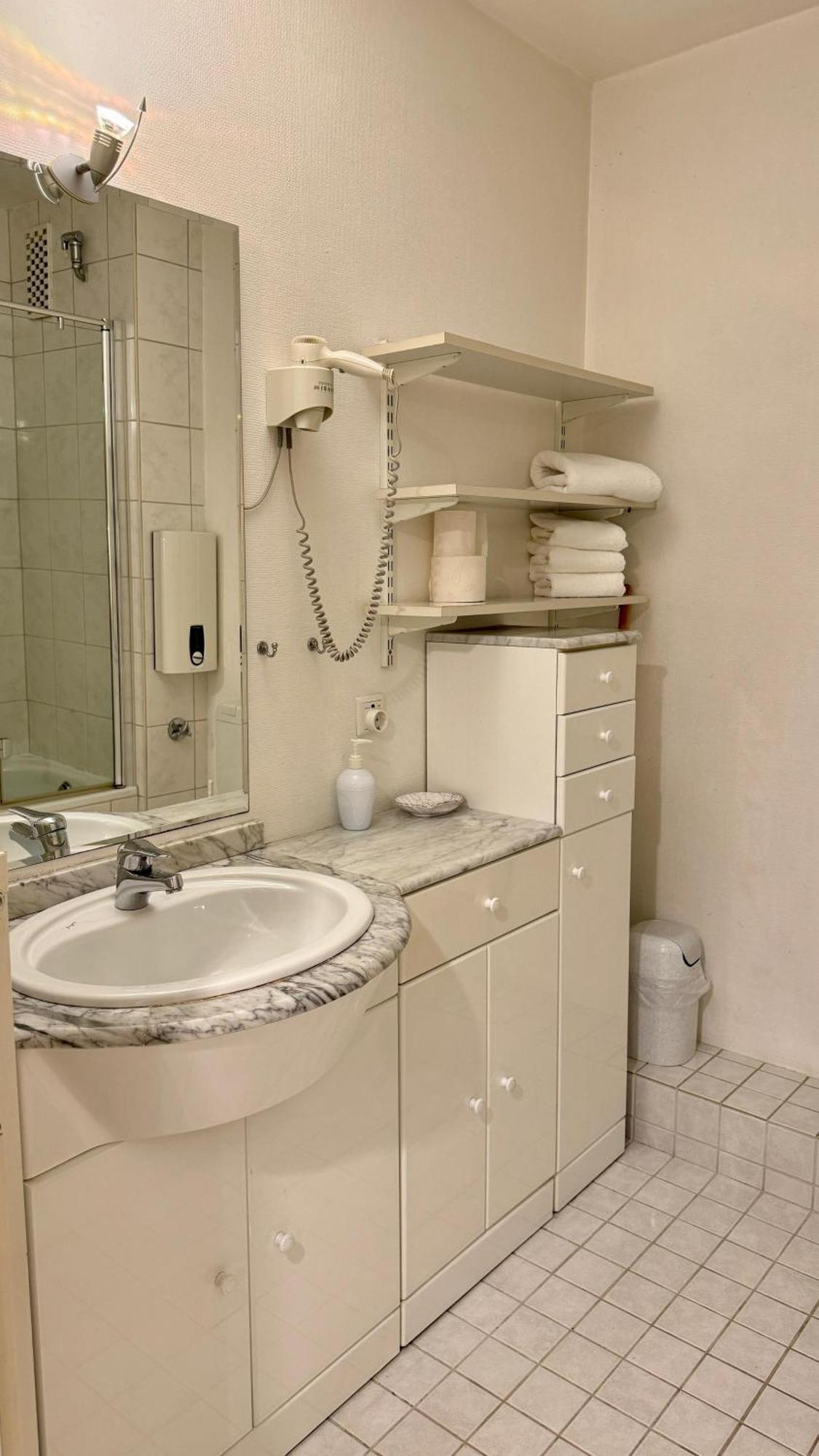13-36, Sehr Strandnah, Im Herzen Westerlands, Westbalkon, 1 Zi 外观 照片
